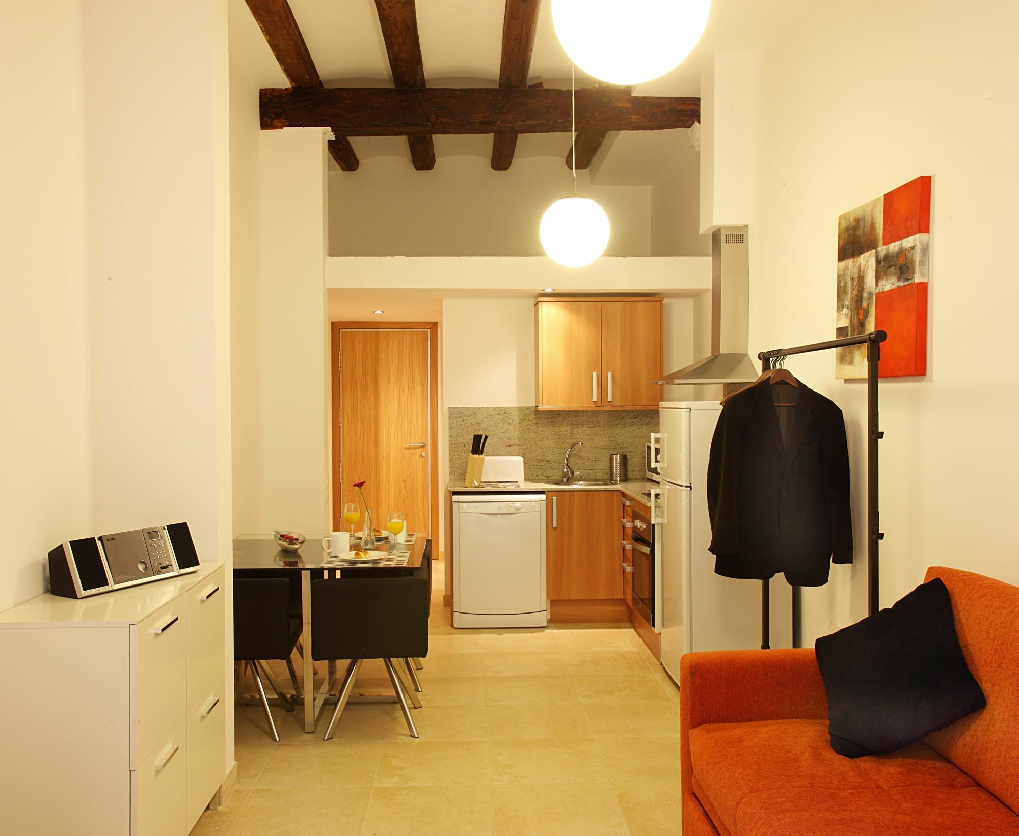 Mh Apartments S. Familia Barselona Dış mekan fotoğraf